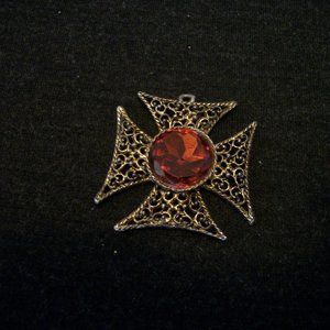 VINTAGE MALTESE CROSS W ORANGE STONE PENDANT